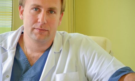 Dr. Victor Costache: 85% dintre rezidenţii români de chirurgie cardiovasculară renunţă după primul an